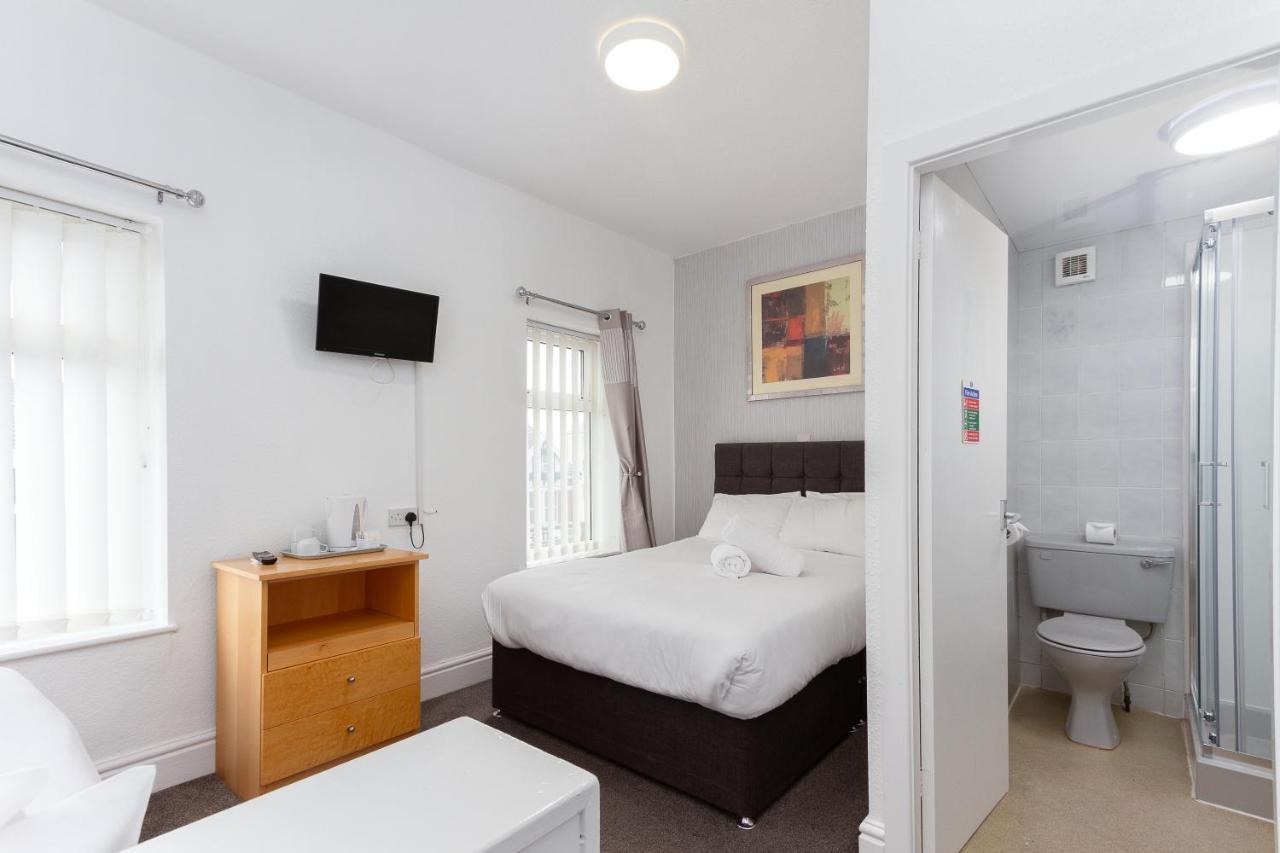 The Sandringham Court & Welcoming Large And Small Groups For 15 Years Hotel 3*